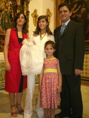 Bautizo de Carmen Gallardo Martin, hija del doctor Gallardo y Mamen Martin