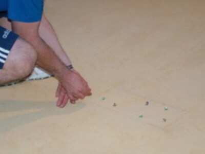 Final del curioso  Concurso de bolas en Pedrera, Sevilla