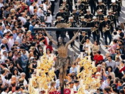 El ayuntamiento de Cantillana derriba la iglesia