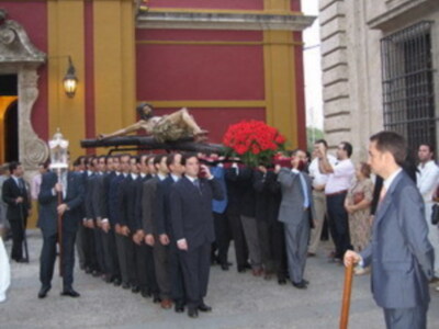 El Cristo de los Estudiantes se traslado hoy a la Catedral de Sevilla