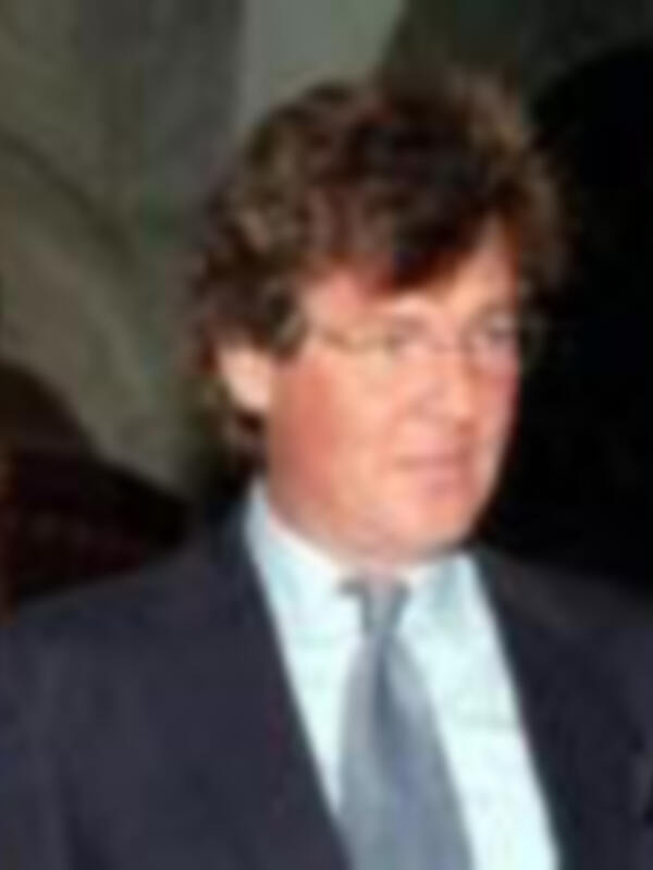 Yeltsin y Hannover juntos dentro de una maleta