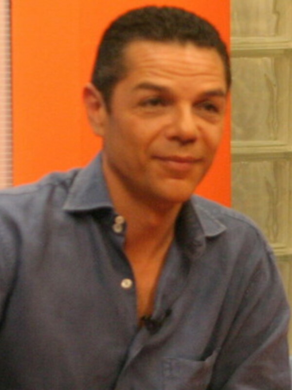 Salomon Hachuel realizó la lectura en el aniversario del asesinato de Alberto Jimenez Becerril y su esposa en Sevilla