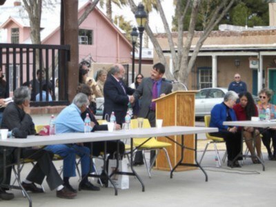 Carmona establece ámbitos de colaboración con la Universidad y Ayuntamientos de Nuevo México