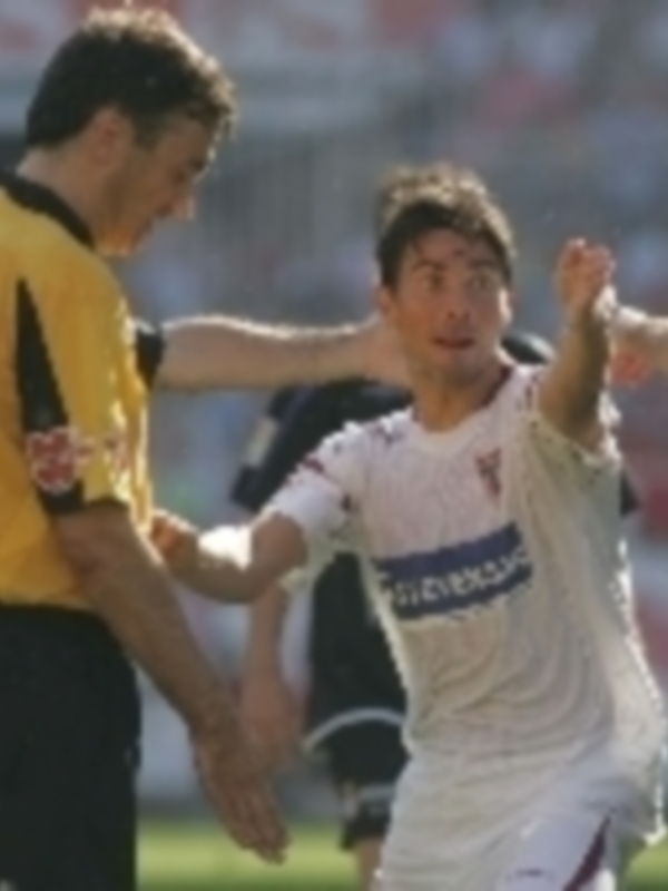 Martí, Sales y Javi Navarro, novedades para Lille en una lista de 20 convocados