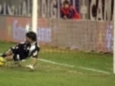 El sevillista Notario dice que los objetivos son llegar lo más lejos en la UEFA y clasificarse para la Champions