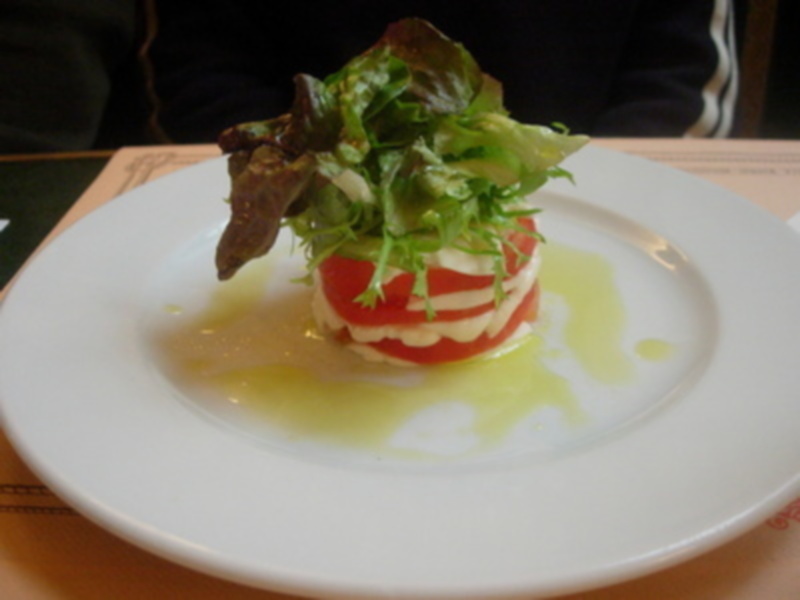 La receta de Maria: Ensalada de tomate y mozarella