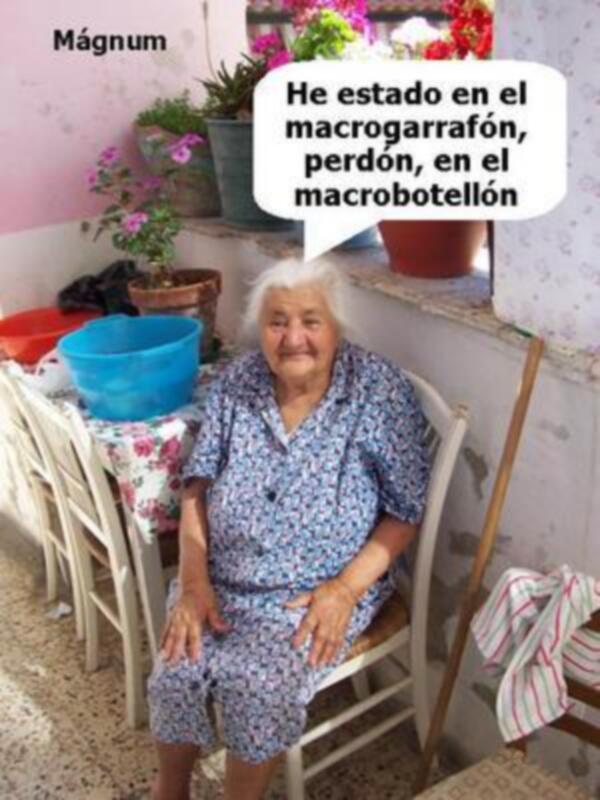 MACROBOTELLÓN