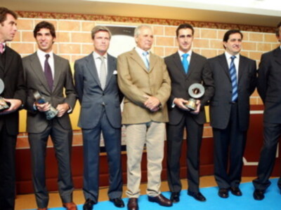 Cayetano Rivera, El Fandi y Pablo Hermoso de Mendoza, premios rne