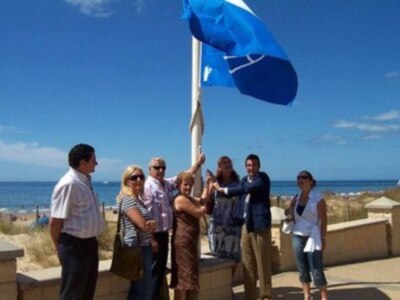 Las playas de Islantilla, La Antilla, Isla Cristina y El Terrón exhiben banderas azules