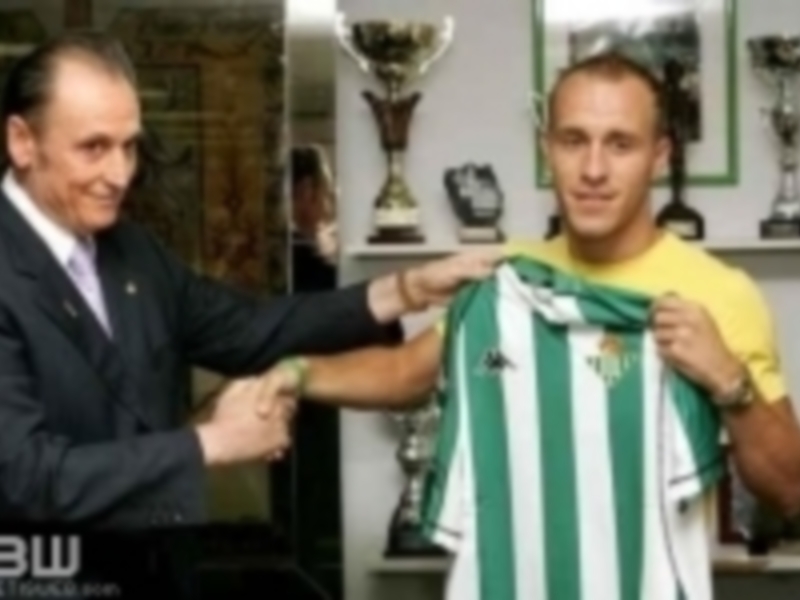 Juanlu del Betis se marcha cedido a Osasuna