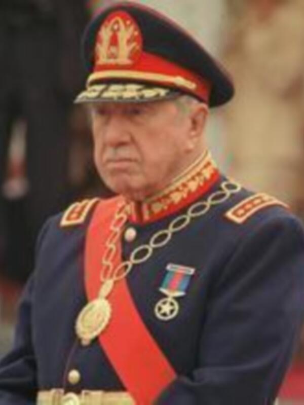 Muere el ex dictador chileno Augusto Pinochet