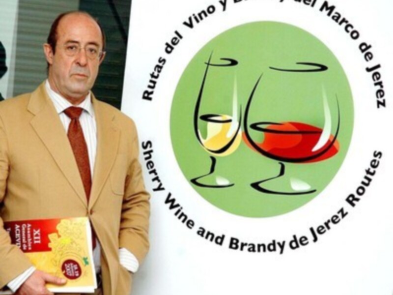 Antonio Gómez, promotor técnico de las Rutas del Vino y el Brandy del Marco de Jerez, en el Master de Gestión de Calidad en el T