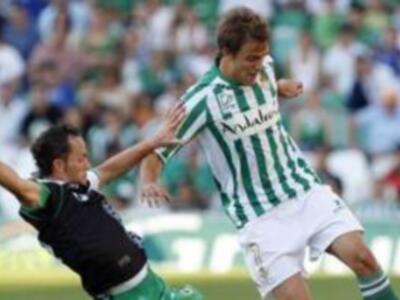 El Betis empató (1-1) contra el racing