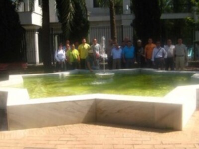 Alumnos del curso de Xerojardinería del IFAPA visitan los Jardines de la Buhaira.