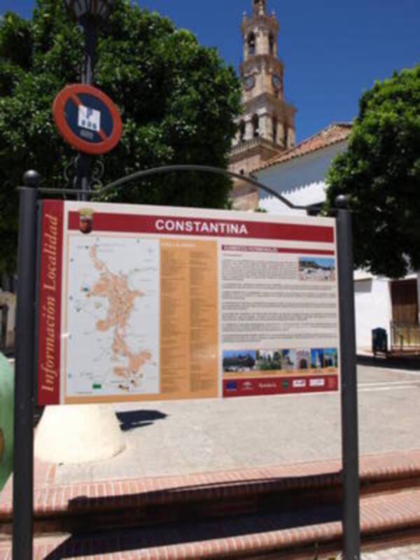 El Ayuntamiento de Constantina apuesta por un turismo de calidad instalando paneles de información por la localidad