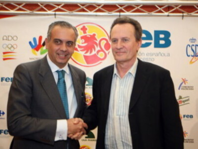 Treinta noticias sobre famosos sevillanos 