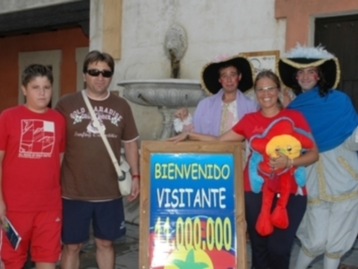 Isla Mágica ha recibido hoy a su visitante 11 millones