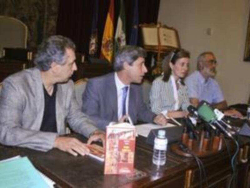Presentación de la Topoguía Cuevas y simas de Córdoba en el Ayuntamiento de Baena.