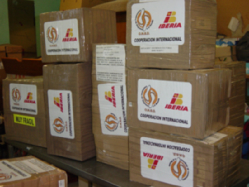 Caminantes por el Mundo envía 600 kilos de material sanitario en solidaridad con el pueblo cubano.-