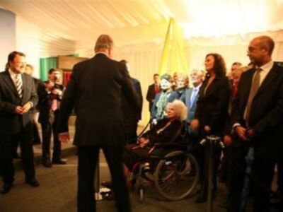 La cariñosa foto del Rey en Sevilla con la duquesa de Alba 