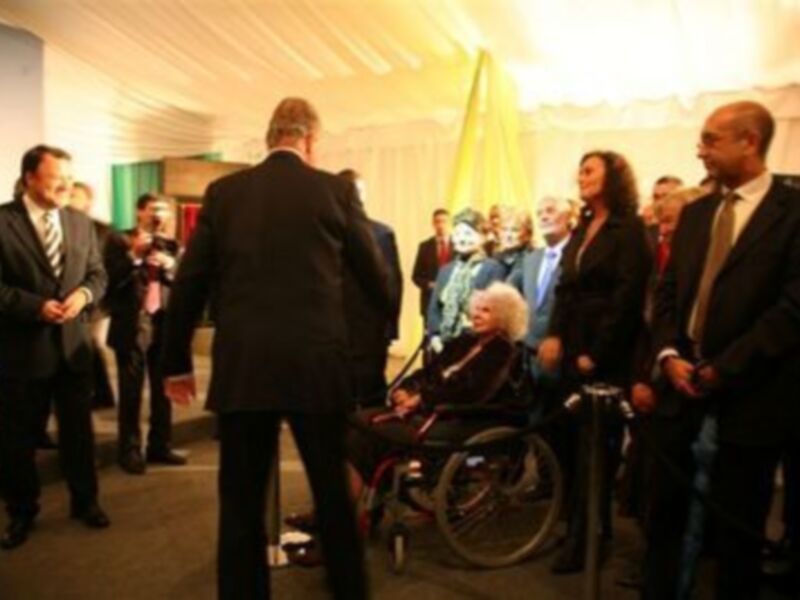 La cariñosa foto del Rey en Sevilla con la duquesa de Alba 