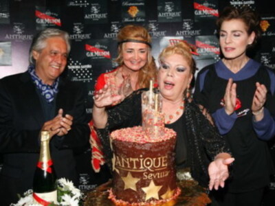 María Jiménez vive nueva etapa en su vida. Celebró sus 59 cumpleaños en la discoteca Antique 