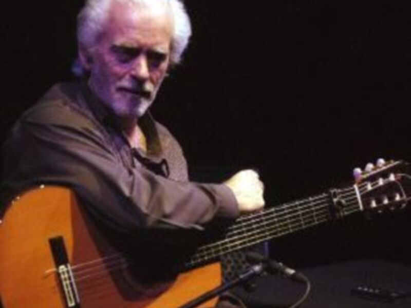 Manolo Sanlúcar ofrece 5 becas para el curso que impartirá en el Festival de la Guitarra de Córdoba