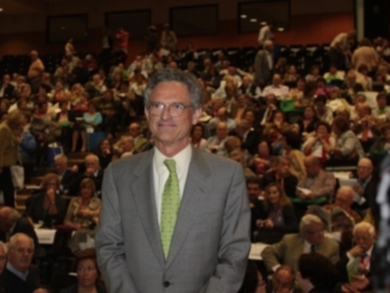 Luis Rojas Marcos reconoce que hablar alarga la vida