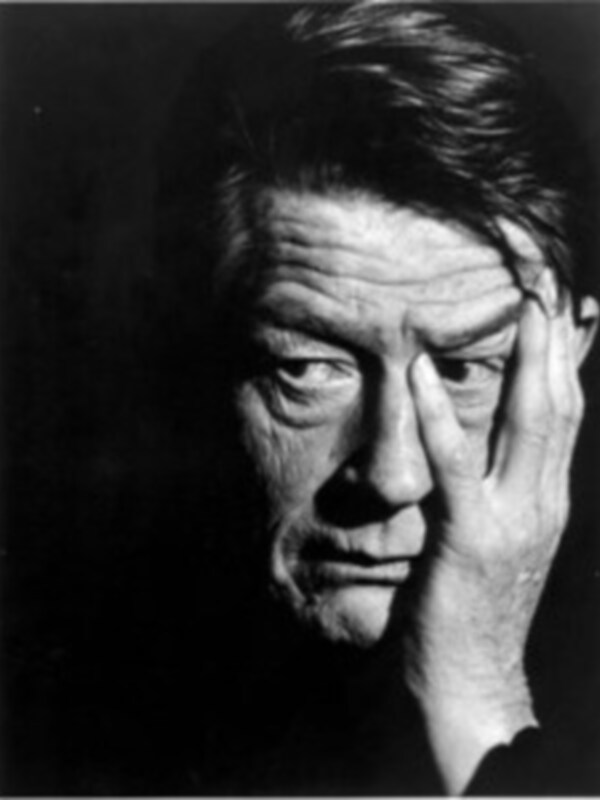 John Hurt presenta "44 Inch Chest" y recibe el Premio Especial del Festival de Sevilla a su carrera cinematográfica