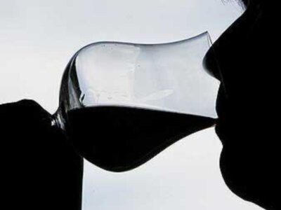 Cita en Sevilla con los mejores vinos del momento  el hotel EME catedral de Sevilla 