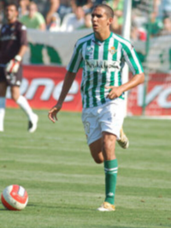 El Betis recupera a los lesionados Juande y Rivas