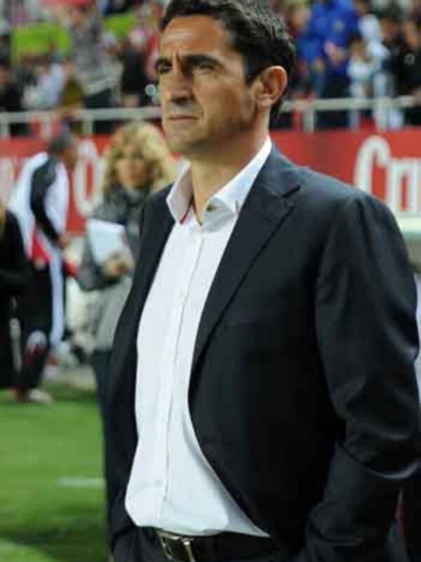 Jiménez ofrece la lista de convocados con las novedades de Luis Fabiano y Squillaci