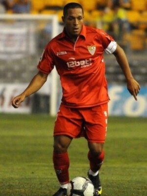 Adriano: Creo en el Sevilla y ahora que está todo tan cerca no lo vamos a dejar escapar 