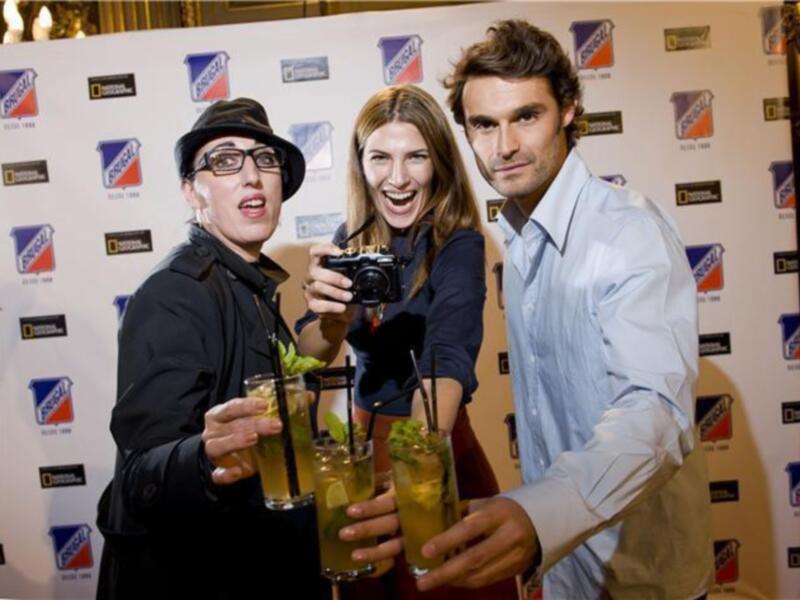 Las fotografías de Rossy de Palma, Laura Sánchez e Iván Sánchez recaudan 5.000 solidarios