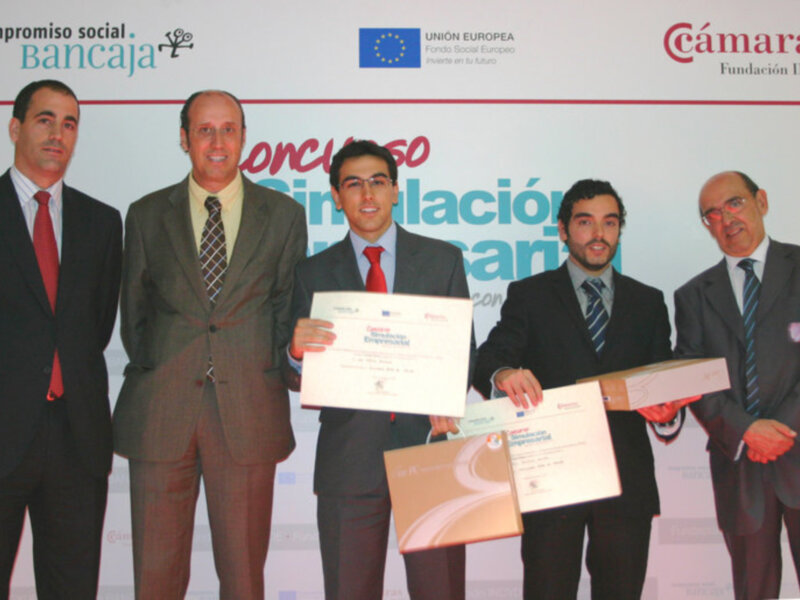 La Universidad Pablo de Olavide gana el concurso de simulación empresarial de Bancaja y la Fundación Incyde 