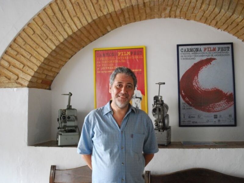 José María Claver: "La Guerra Civil española es el primer gran conflicto mediático a nivel mundial"