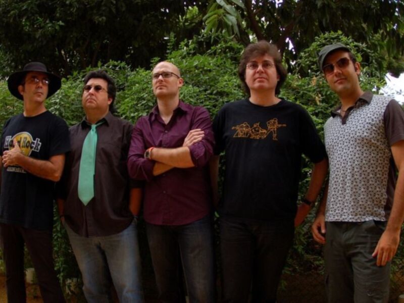 Los escarabajos representan a España en la beatle week de liverpool actuación de clausura del mathew street festival con marcus cahill 