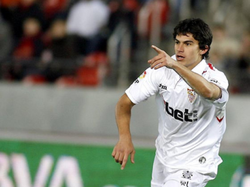 Victoria sevillista en el derbi andaluz (Málaga 1-2 Sevilla)