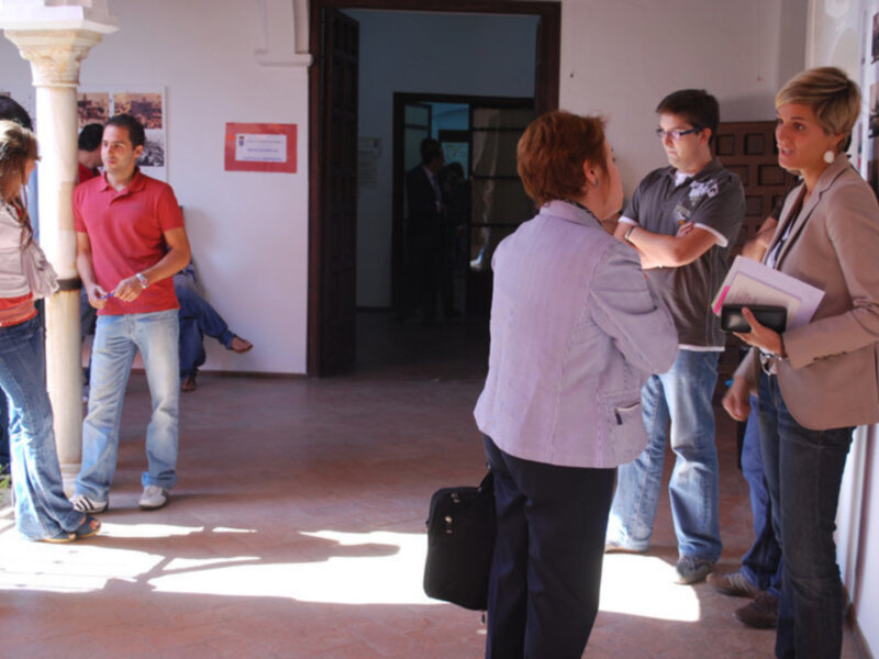 Más de mil estudiantes han pasado por las aulas estivales del Centro Olavide en Carmona