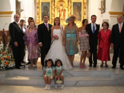 Ortega Cano, primera salida con sus hijos, a una boda, tras abandonar el hospital después de 9 días ingresado