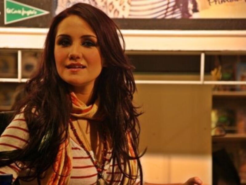 Dulce María, todo menos sentirse Extranjera en Sevilla 