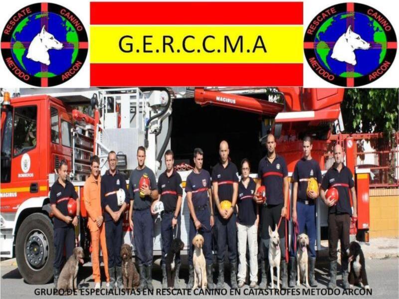 Exitosa presentación oficial del grupo de especialistas en rescate canino en catástrofes método arcón GERCCMA