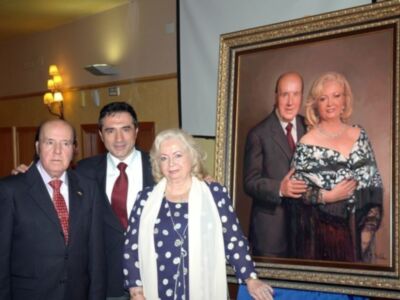 Antonio Montiel inmortaliza las bodas de oro de Chiquito de la Calzada y su esposa