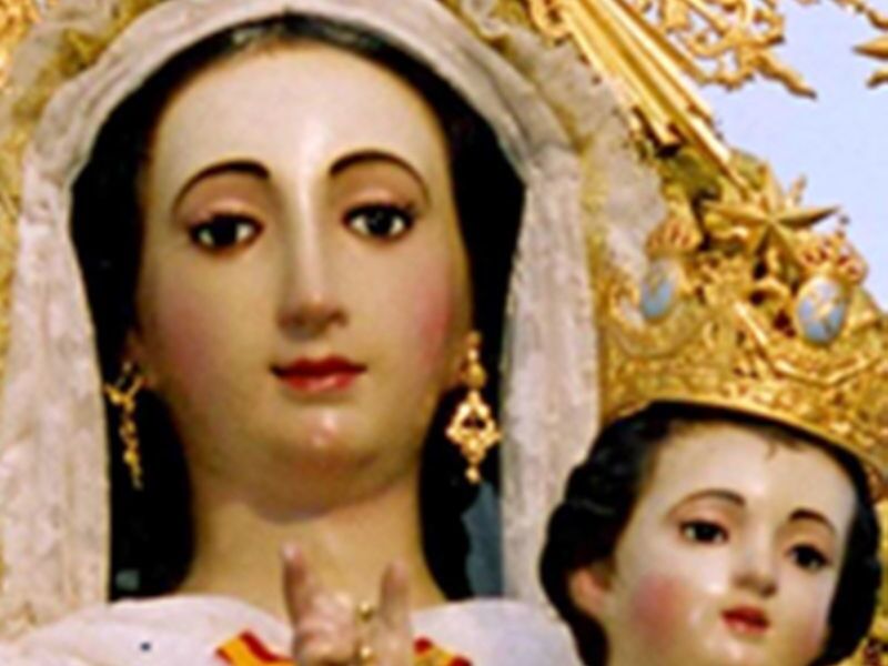 Campaña de Recogida de Alimentos para ayudar a Cáritas Parroquial en la Hdad. de la Virgen del Rosario Coronada, de Burguillos