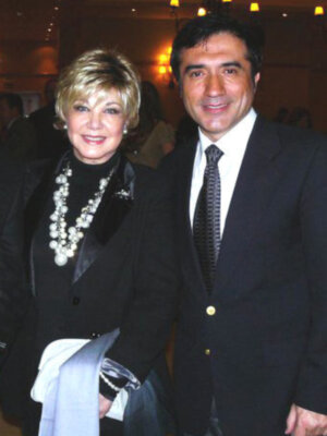 Antonio Montiel pregonará la XXX edición de "Un Clavel para el Rocío"