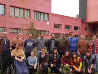 Estudiantes y profesores de la UPO diseñan memorias biológicas capaces de almacenar y transmitir información