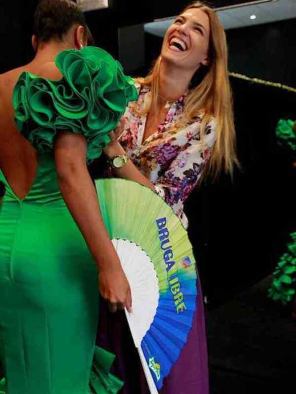 Laura Sánchez crea una colección de vestidos de inspiración flamenca para Ron Brugal con Sprite