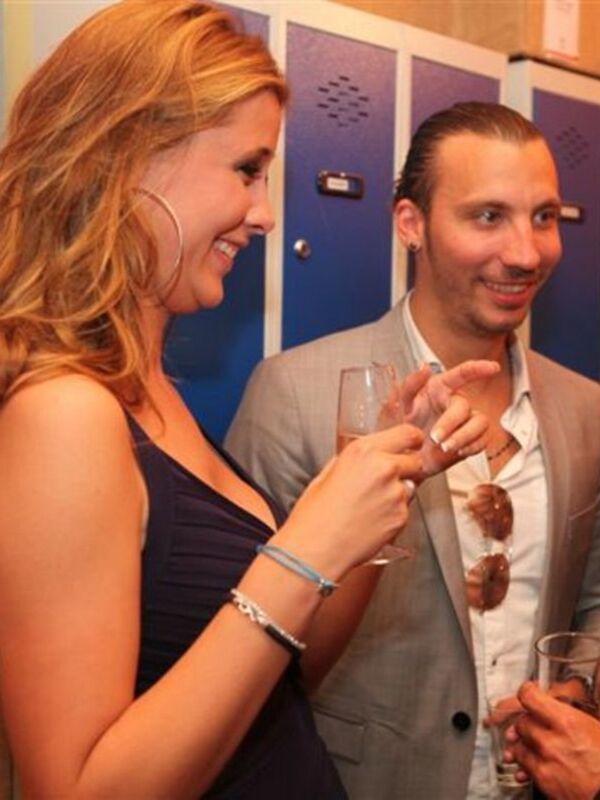 Elisabeth Reyes posa por primera vez con su novio el futbolista del Sevilla Alexis 