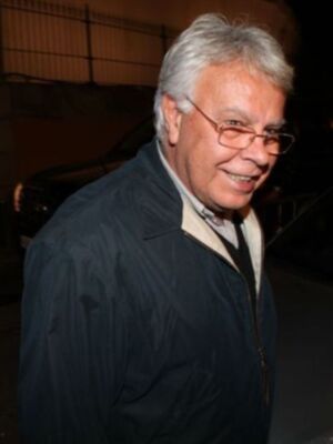 María del Monte disfruta en familia y César Cadaval también con sus hijos a caballo