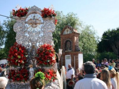 La Hermandad del Rocío de Espartinas inicia mañana miércoles su peregrinación acompañada de la asociación de albaida